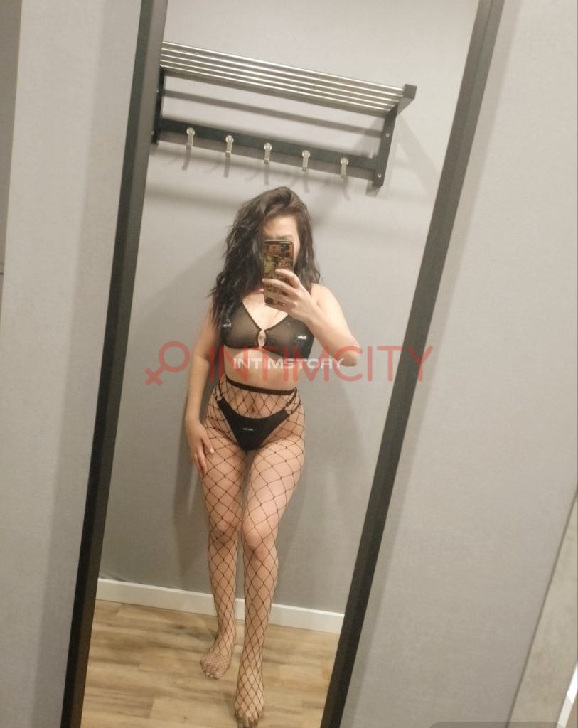 Эскортница Лана Интимсити